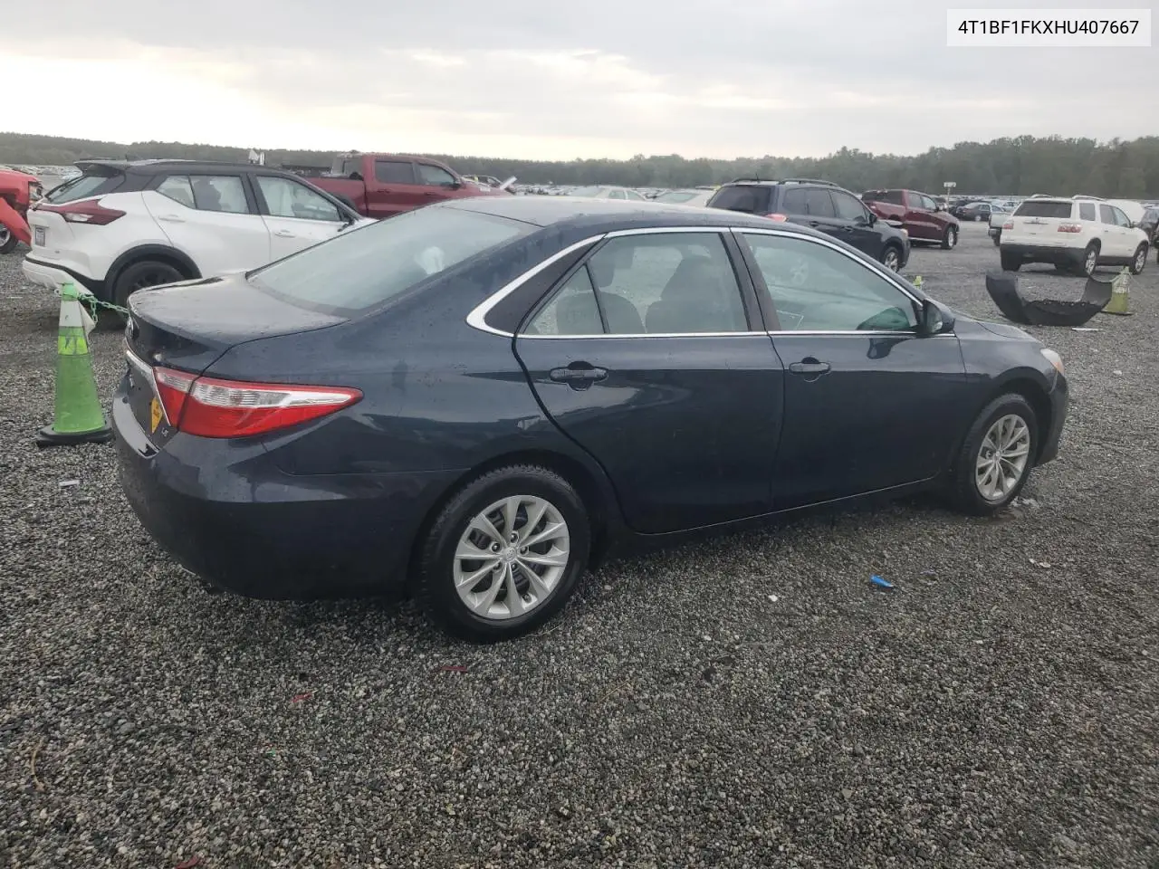 4T1BF1FKXHU407667 2017 Toyota Camry Le