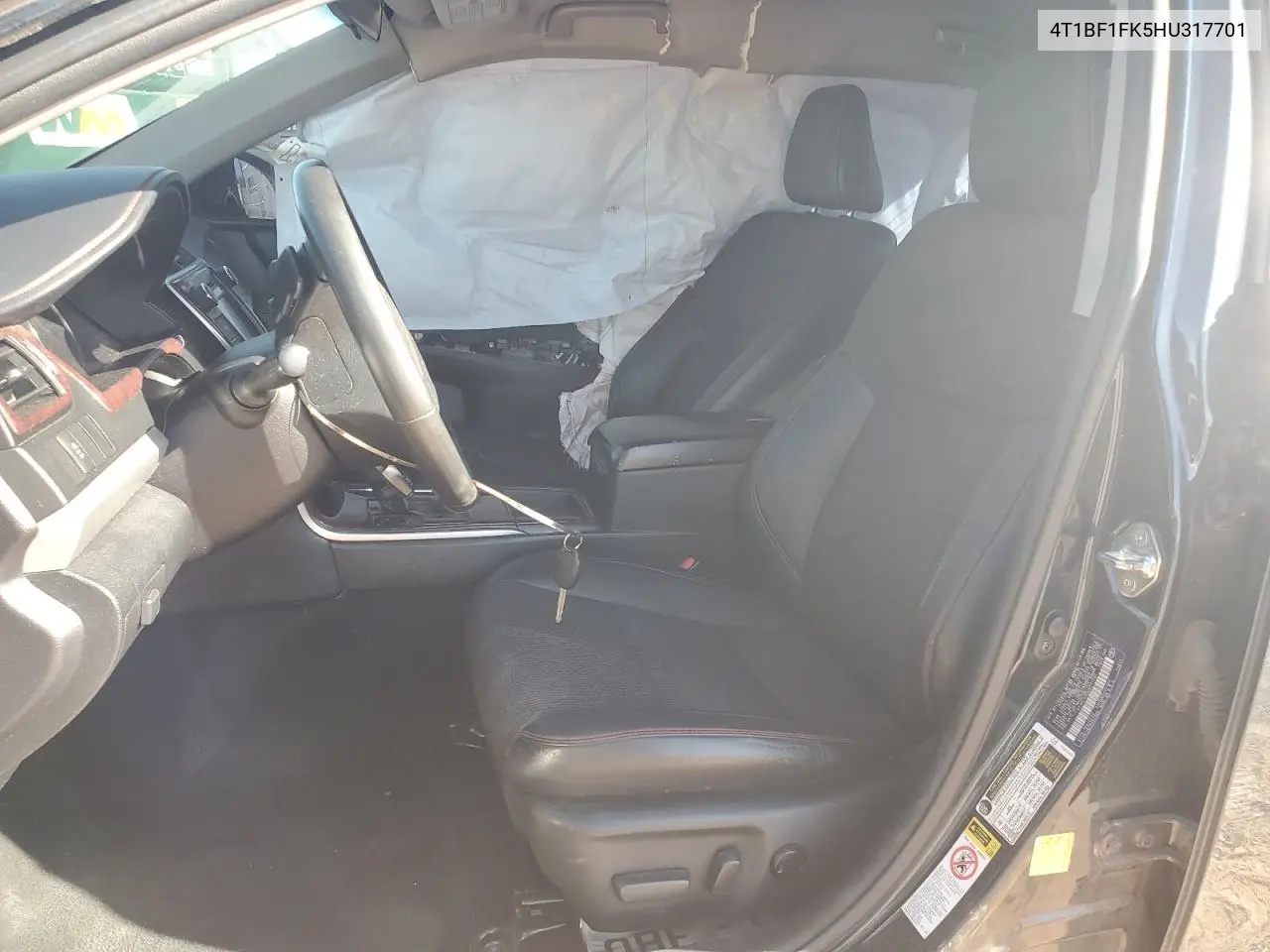 4T1BF1FK5HU317701 2017 Toyota Camry Le