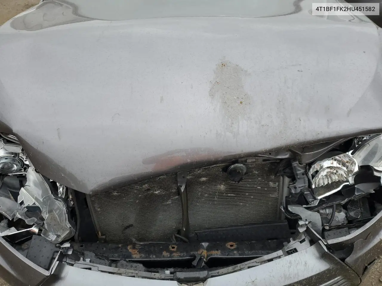4T1BF1FK2HU451582 2017 Toyota Camry Le