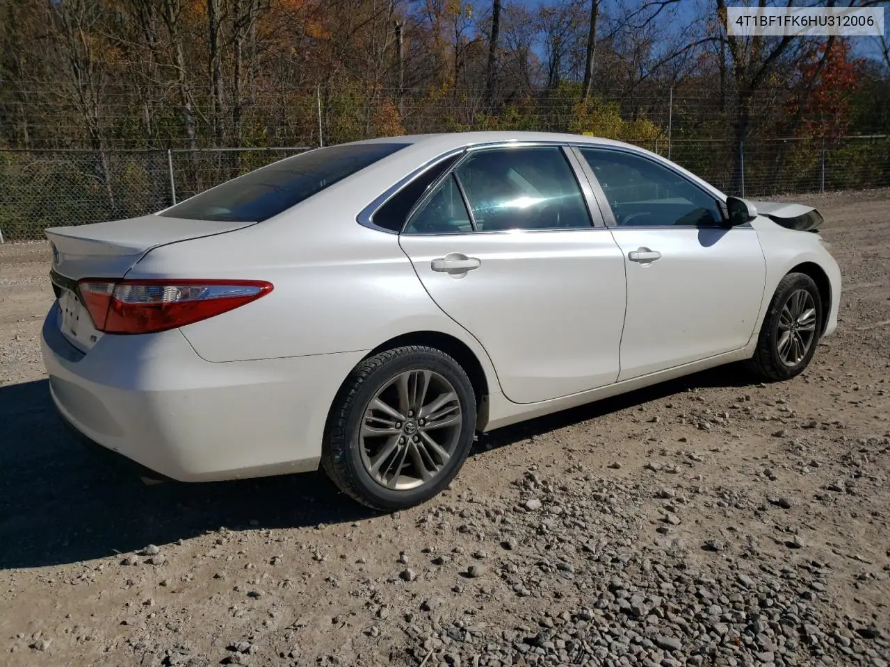 4T1BF1FK6HU312006 2017 Toyota Camry Le