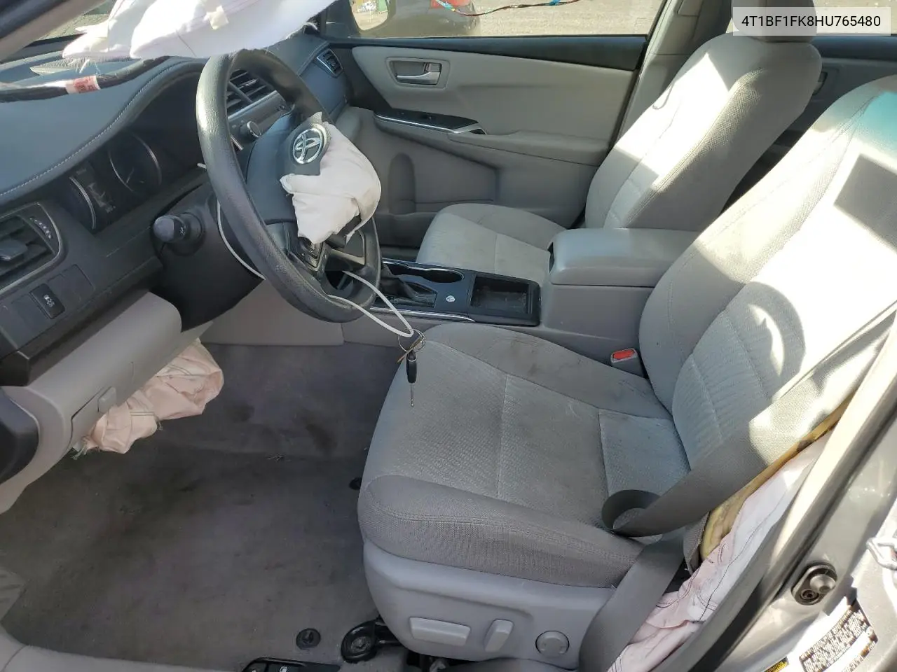 4T1BF1FK8HU765480 2017 Toyota Camry Le