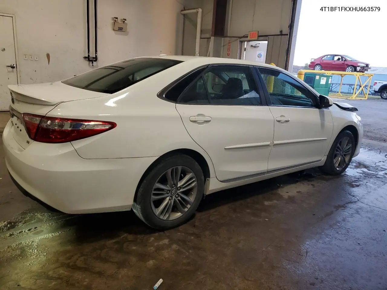 4T1BF1FKXHU663579 2017 Toyota Camry Le