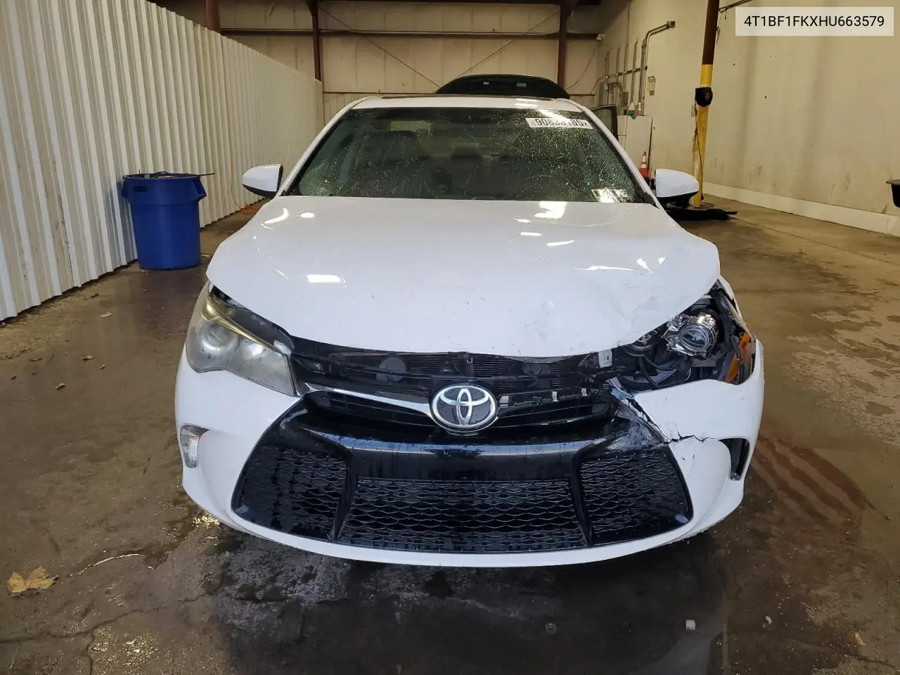 4T1BF1FKXHU663579 2017 Toyota Camry Le
