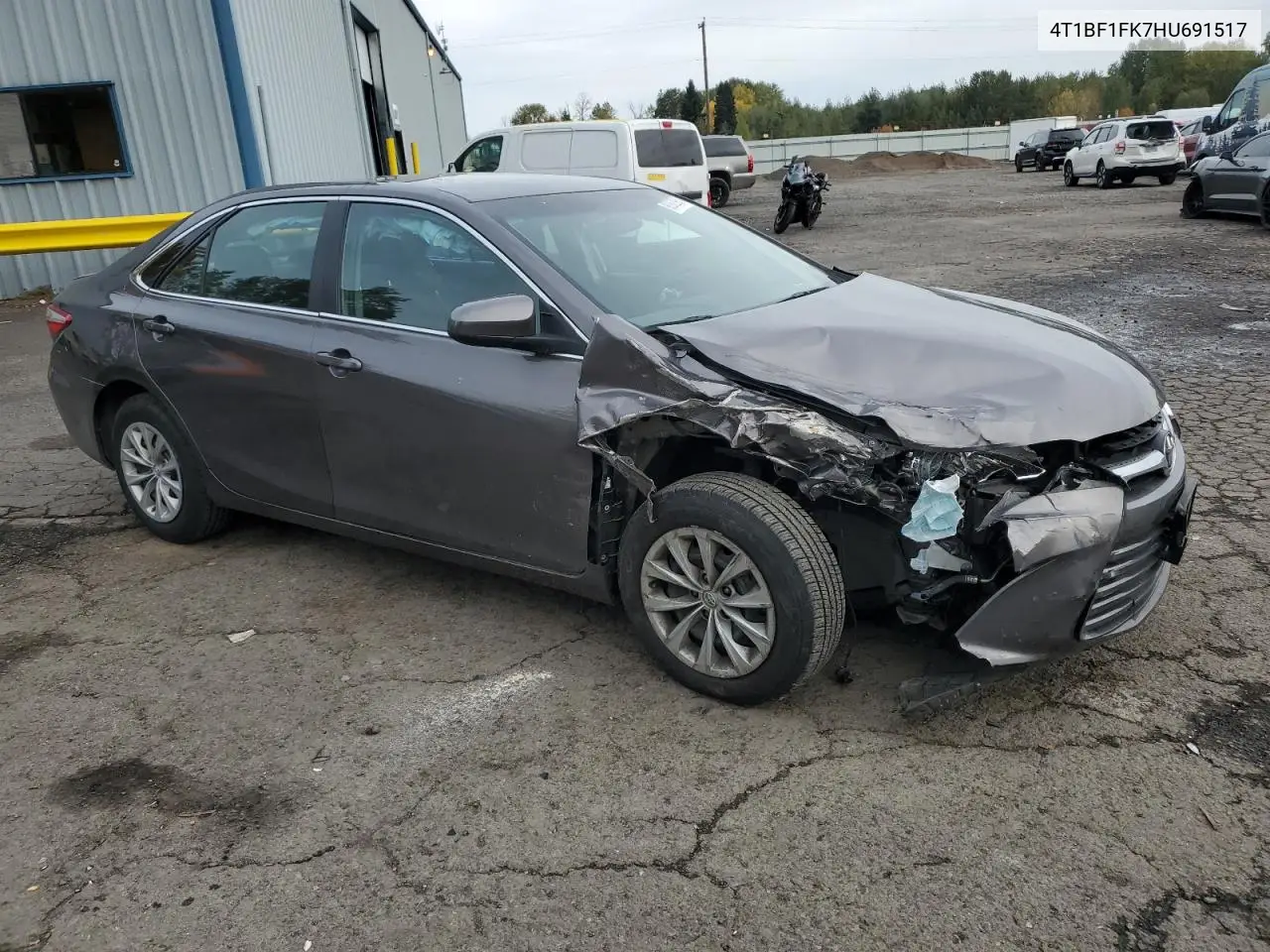 4T1BF1FK7HU691517 2017 Toyota Camry Le