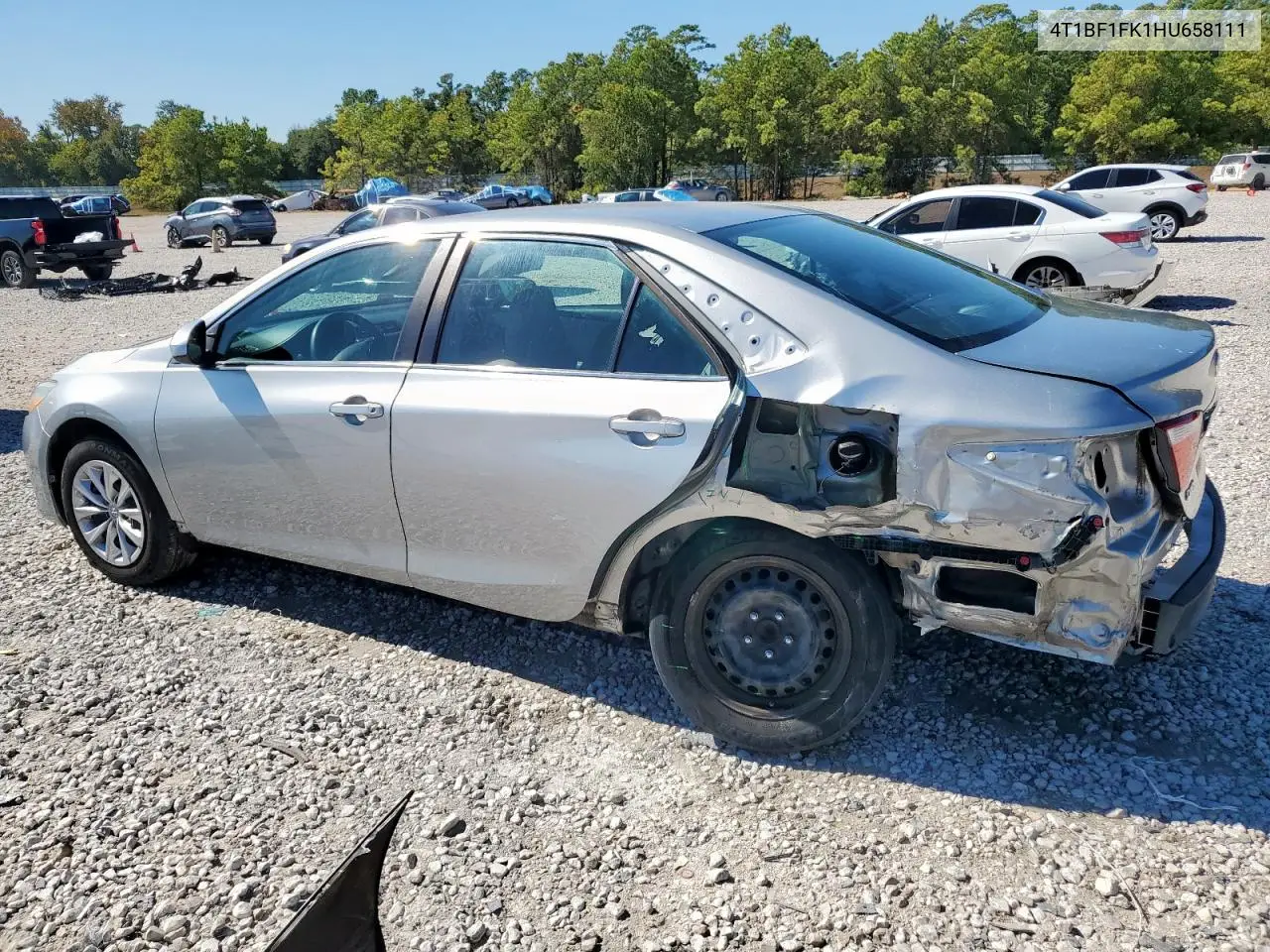 4T1BF1FK1HU658111 2017 Toyota Camry Le