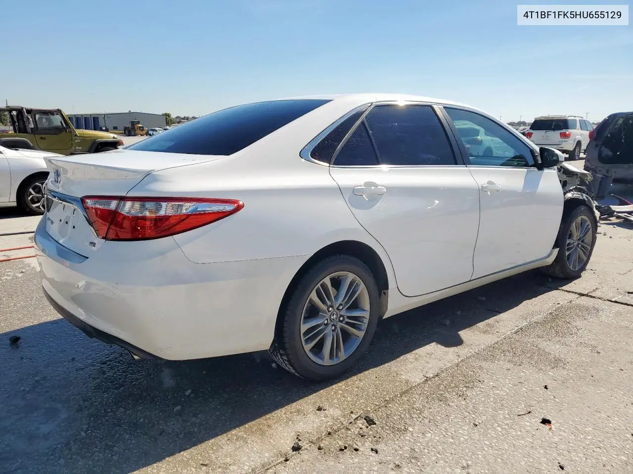 4T1BF1FK5HU655129 2017 Toyota Camry Le