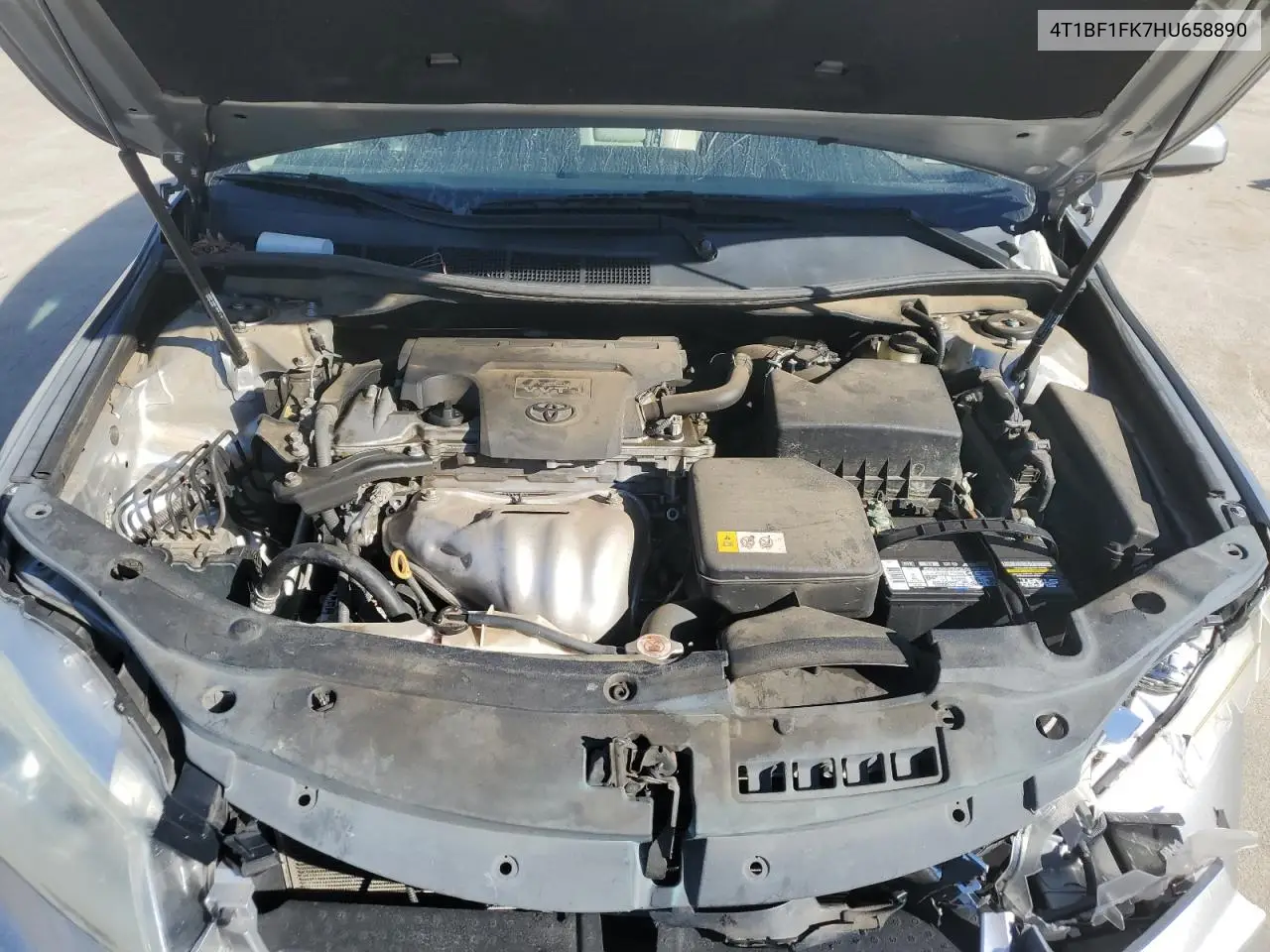 4T1BF1FK7HU658890 2017 Toyota Camry Le