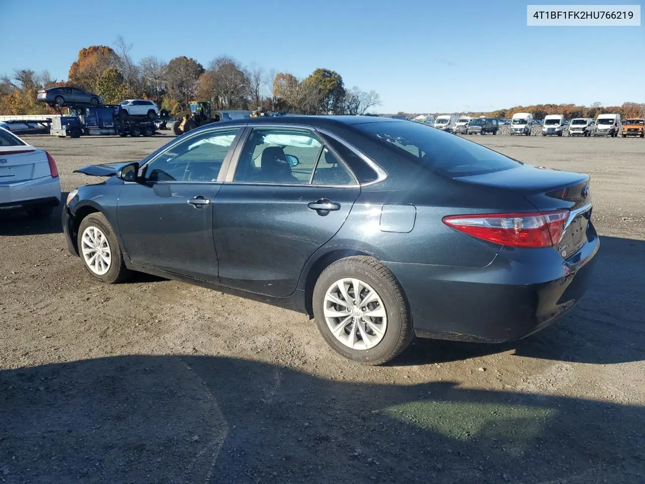 4T1BF1FK2HU766219 2017 Toyota Camry Le
