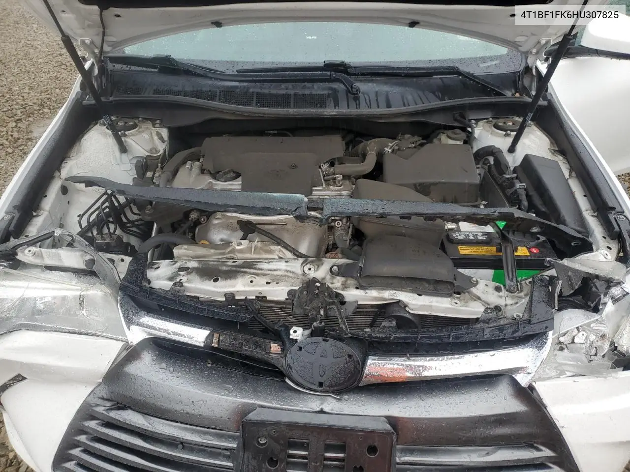 4T1BF1FK6HU307825 2017 Toyota Camry Le