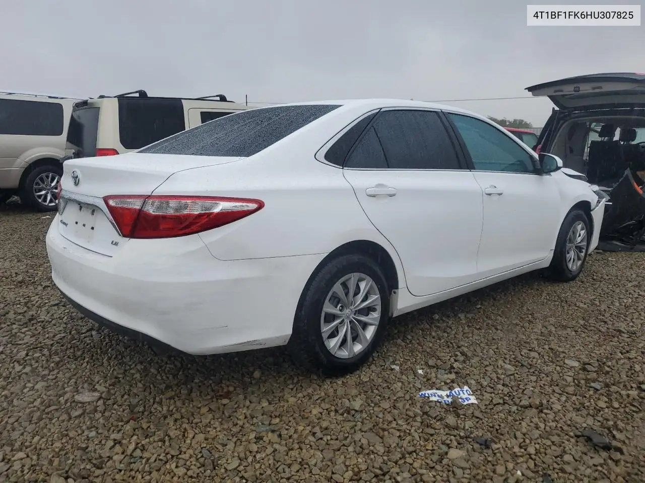 4T1BF1FK6HU307825 2017 Toyota Camry Le