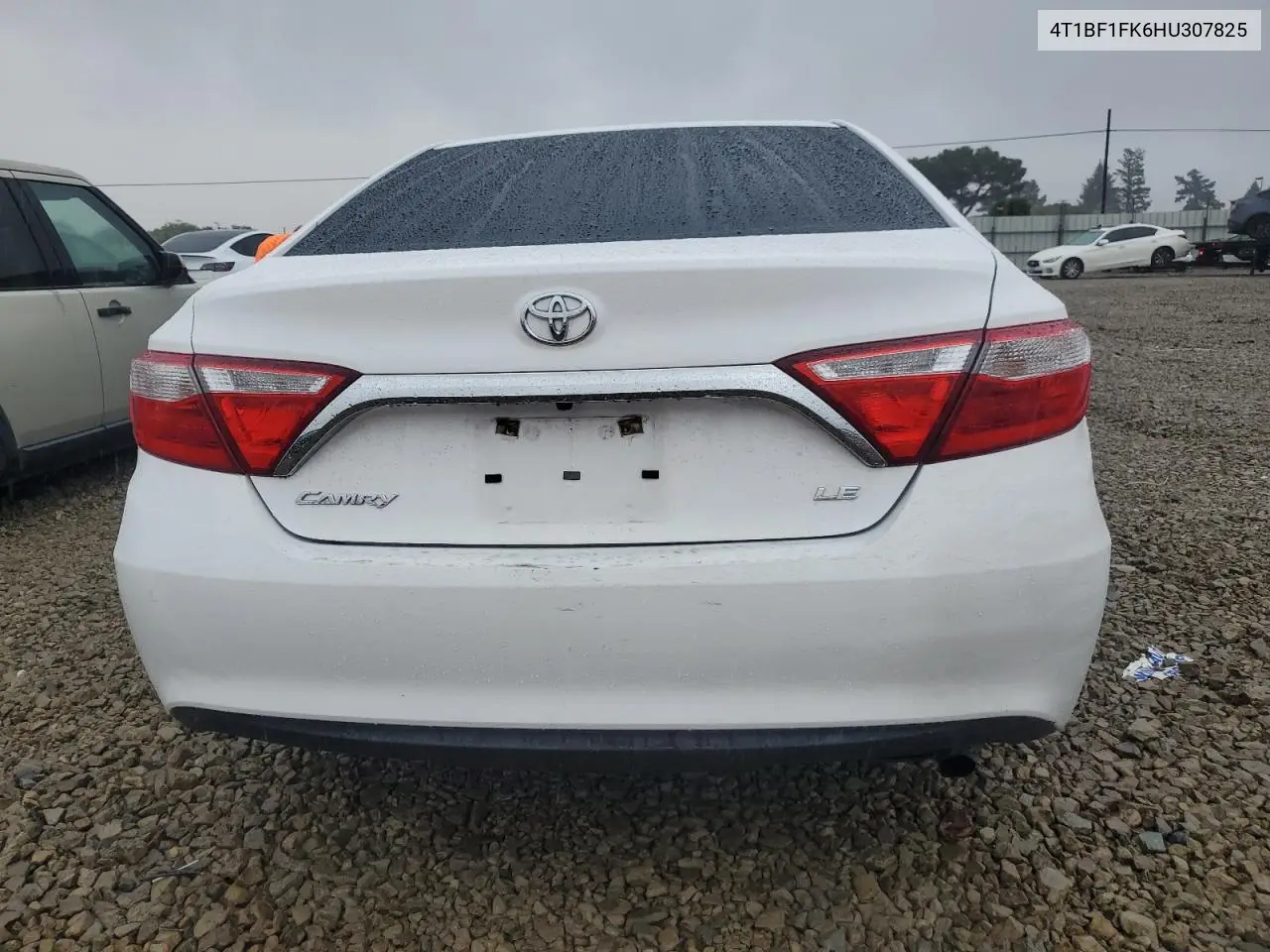 4T1BF1FK6HU307825 2017 Toyota Camry Le
