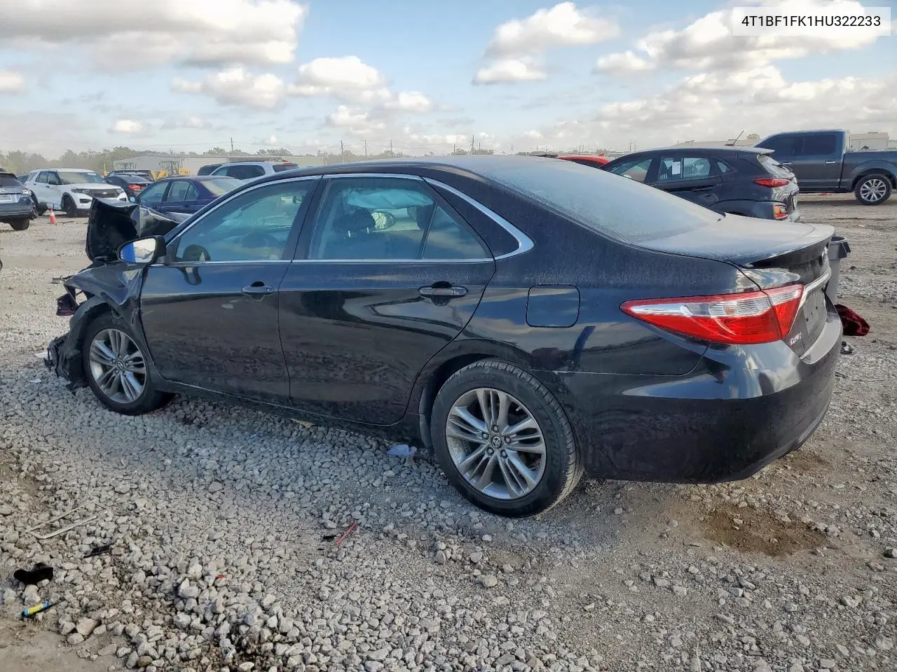 4T1BF1FK1HU322233 2017 Toyota Camry Le