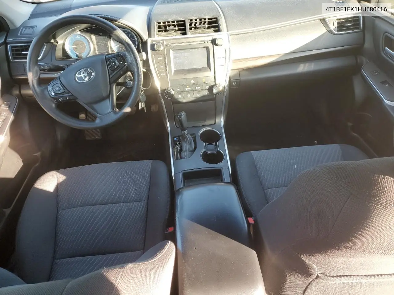 4T1BF1FK1HU680416 2017 Toyota Camry Le