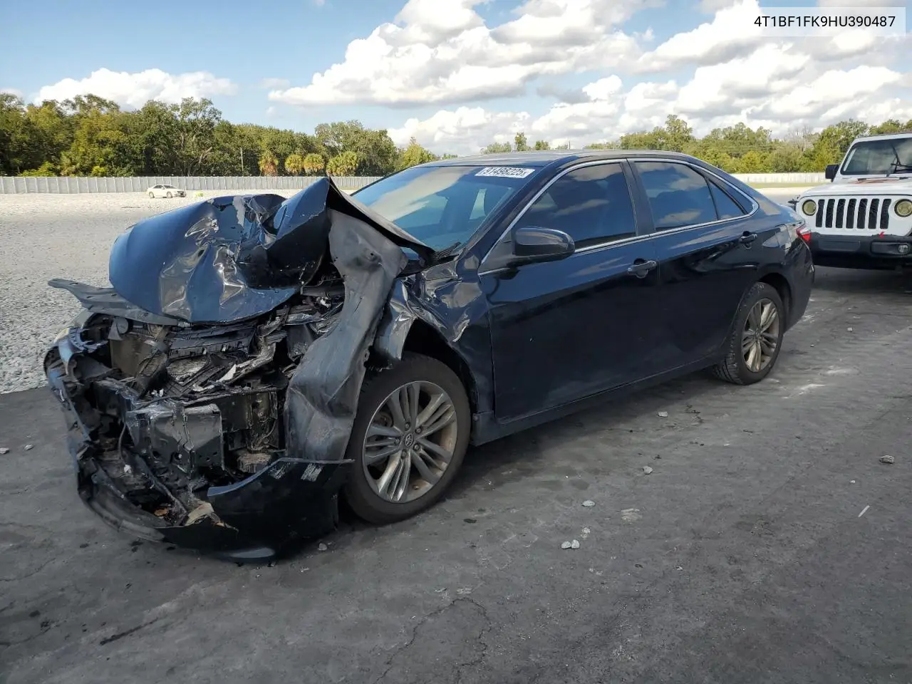 4T1BF1FK9HU390487 2017 Toyota Camry Le