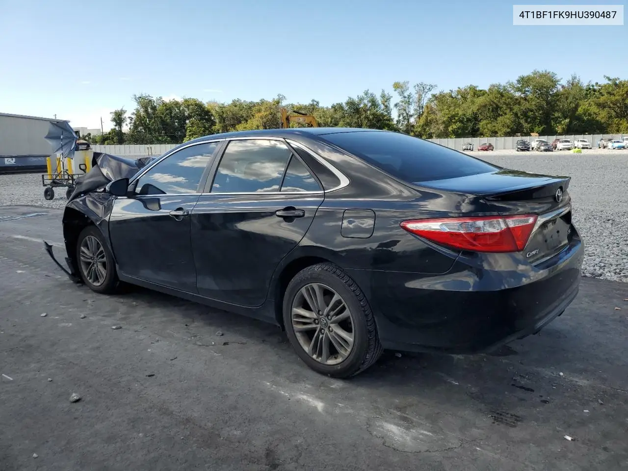 4T1BF1FK9HU390487 2017 Toyota Camry Le