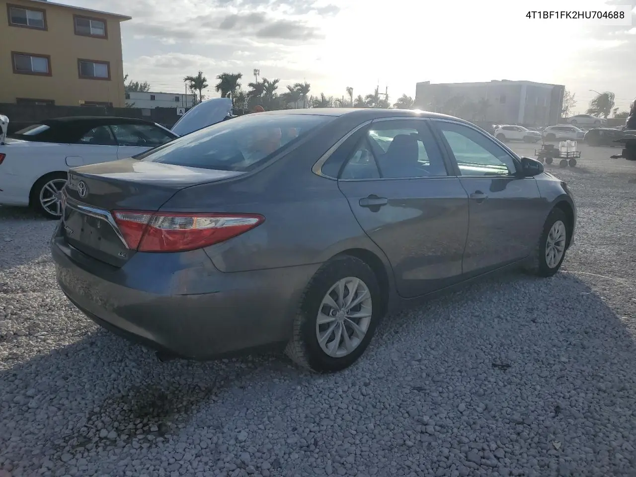 4T1BF1FK2HU704688 2017 Toyota Camry Le