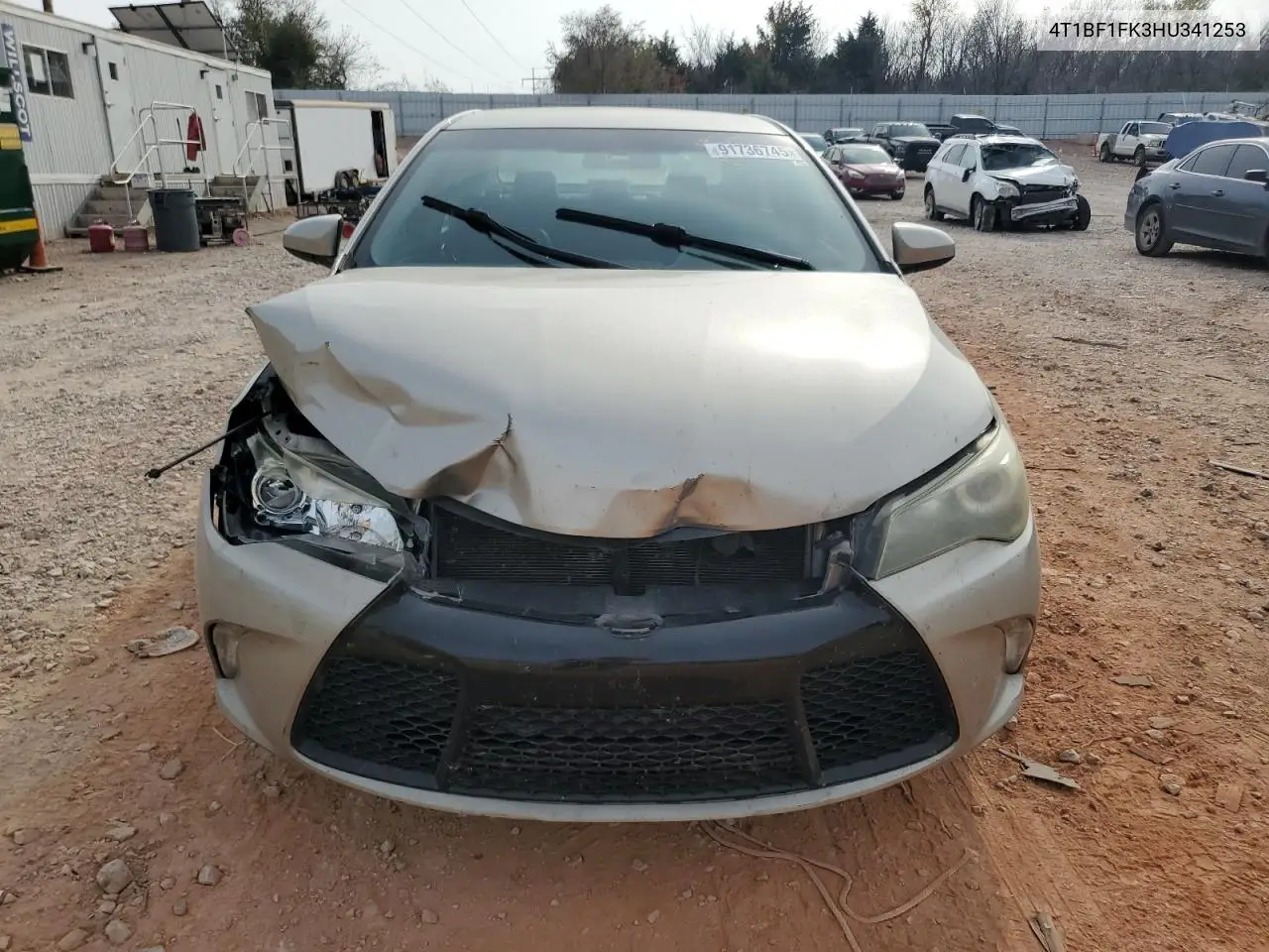 4T1BF1FK3HU341253 2017 Toyota Camry Le