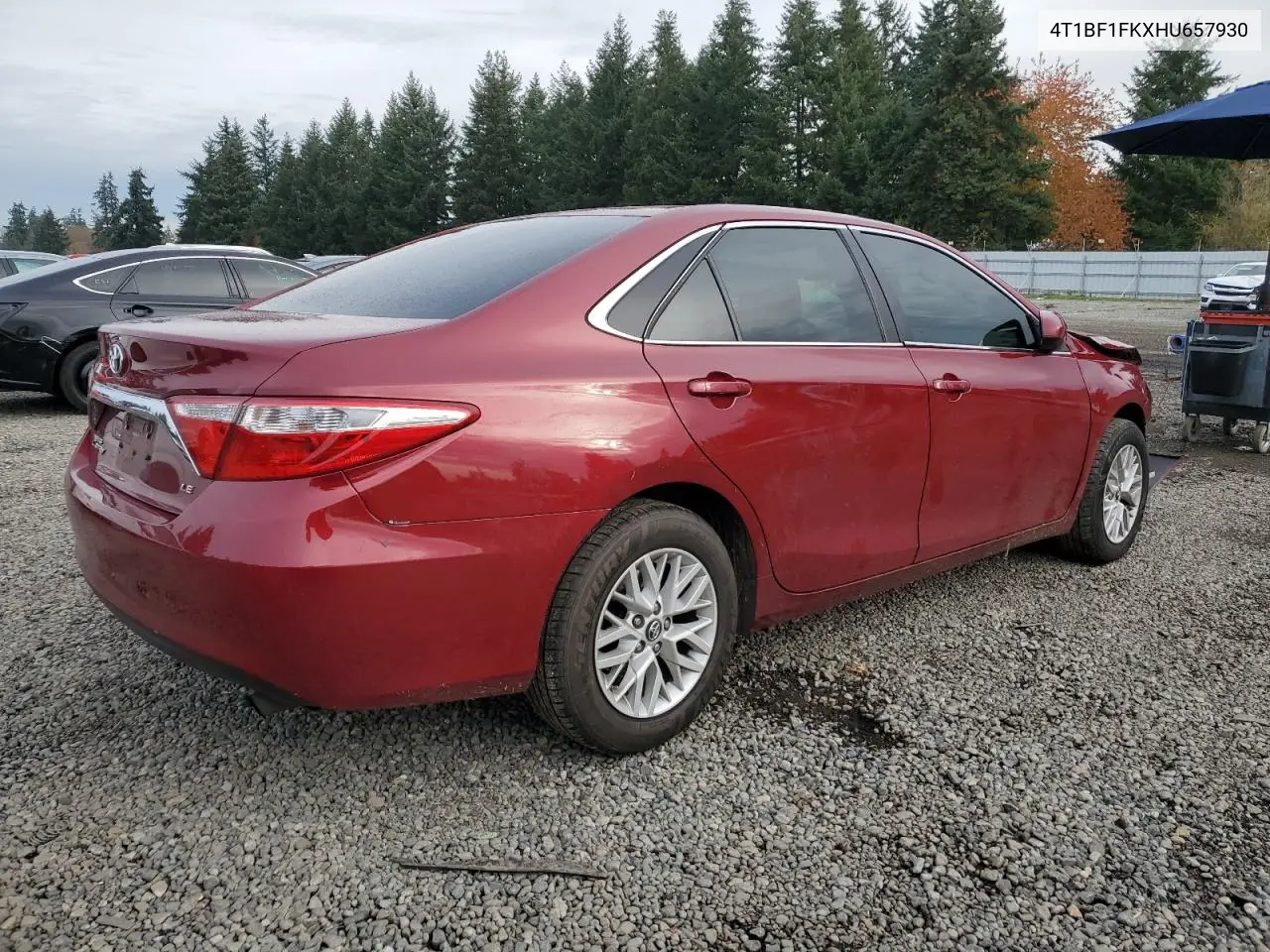 4T1BF1FKXHU657930 2017 Toyota Camry Le