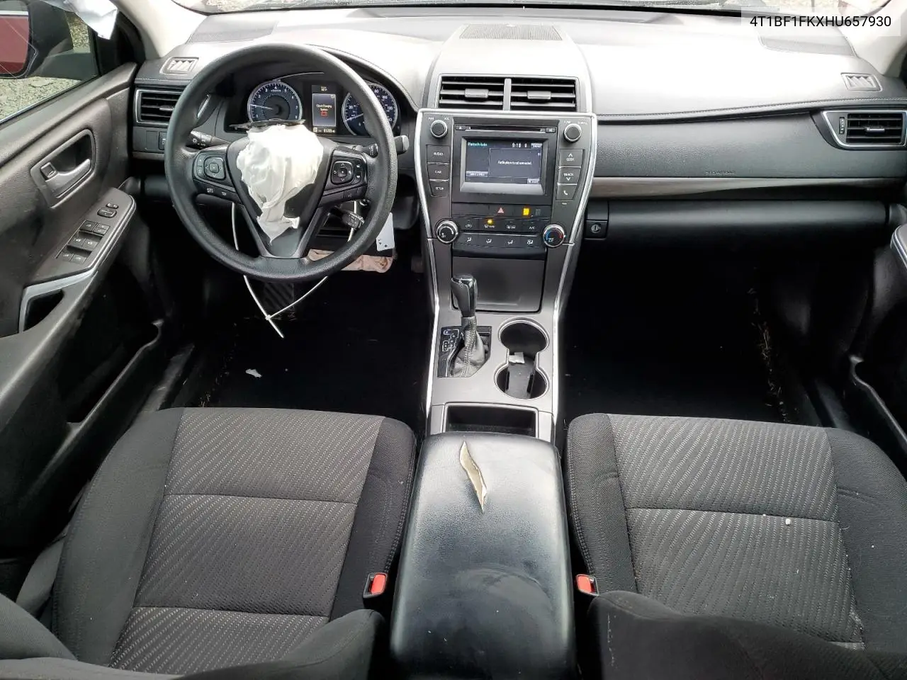 4T1BF1FKXHU657930 2017 Toyota Camry Le