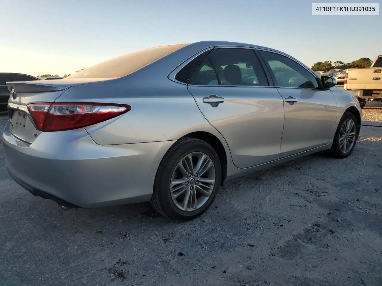 4T1BF1FK1HU391035 2017 Toyota Camry Le