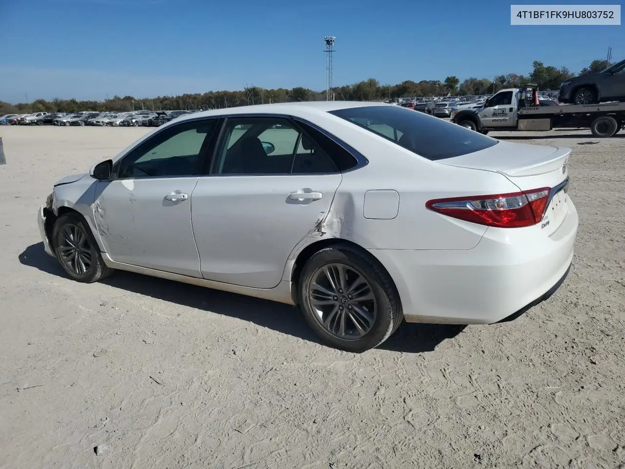 4T1BF1FK9HU803752 2017 Toyota Camry Le