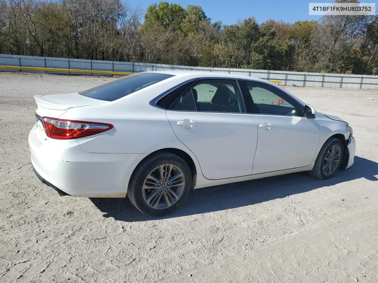 4T1BF1FK9HU803752 2017 Toyota Camry Le