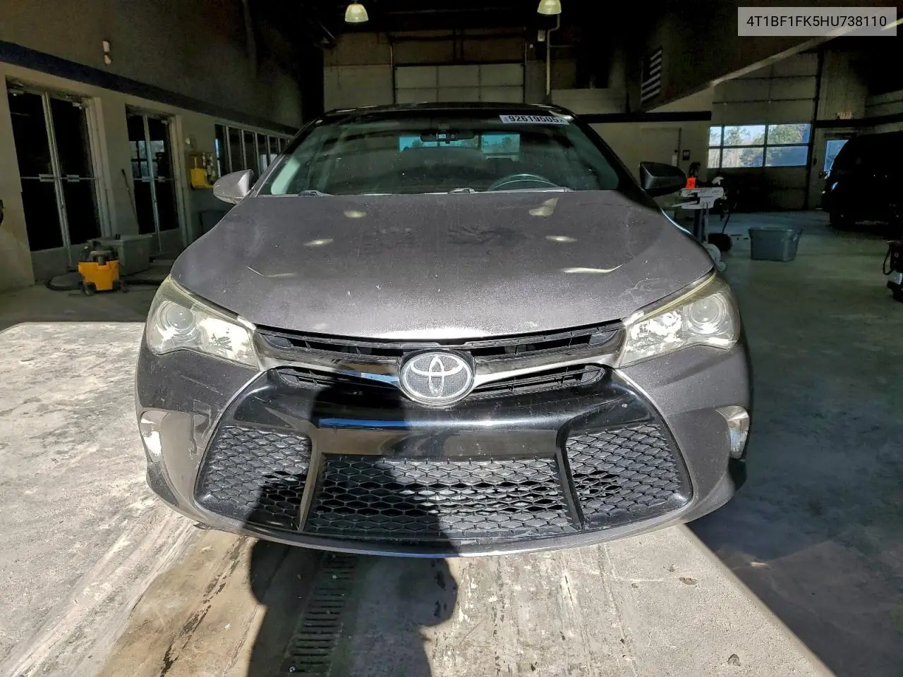 4T1BF1FK5HU738110 2017 Toyota Camry Le
