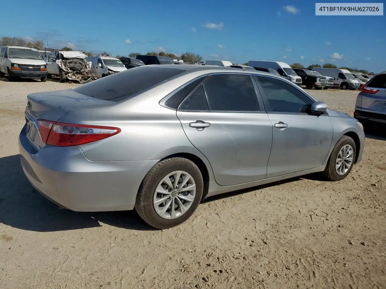 4T1BF1FK9HU627026 2017 Toyota Camry Le