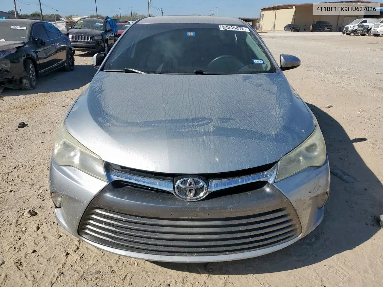 4T1BF1FK9HU627026 2017 Toyota Camry Le