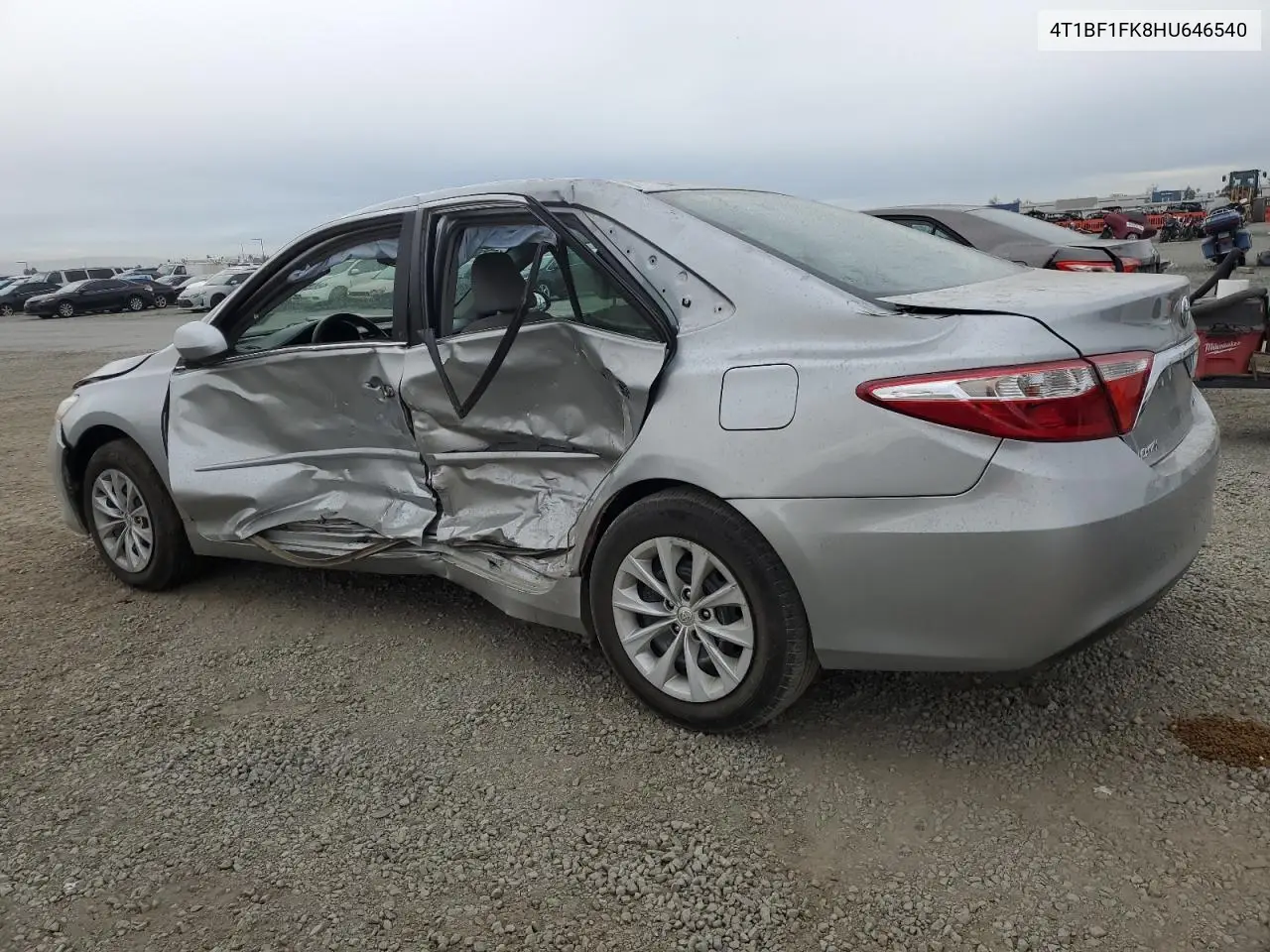 4T1BF1FK8HU646540 2017 Toyota Camry Le