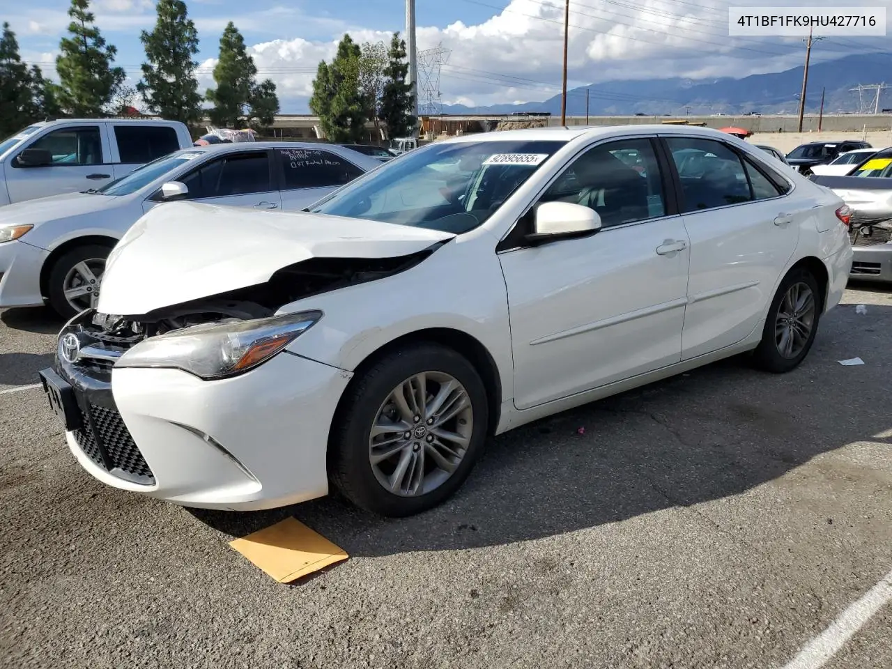 4T1BF1FK9HU427716 2017 Toyota Camry Le
