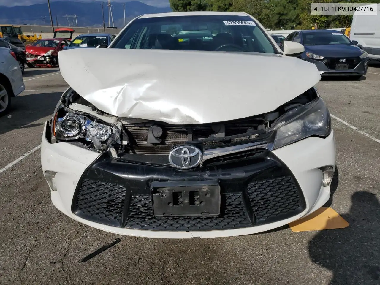 4T1BF1FK9HU427716 2017 Toyota Camry Le
