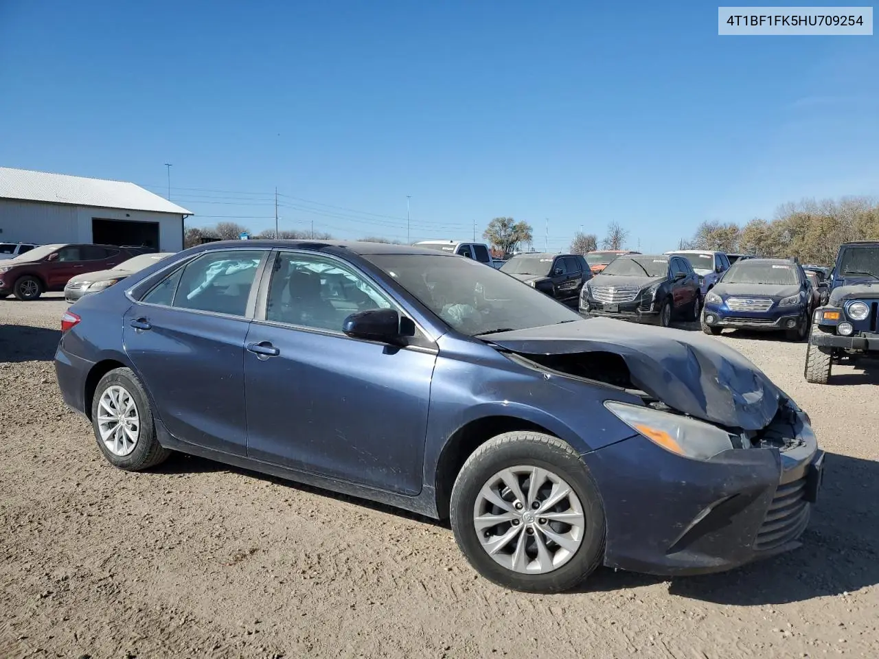 4T1BF1FK5HU709254 2017 Toyota Camry Le