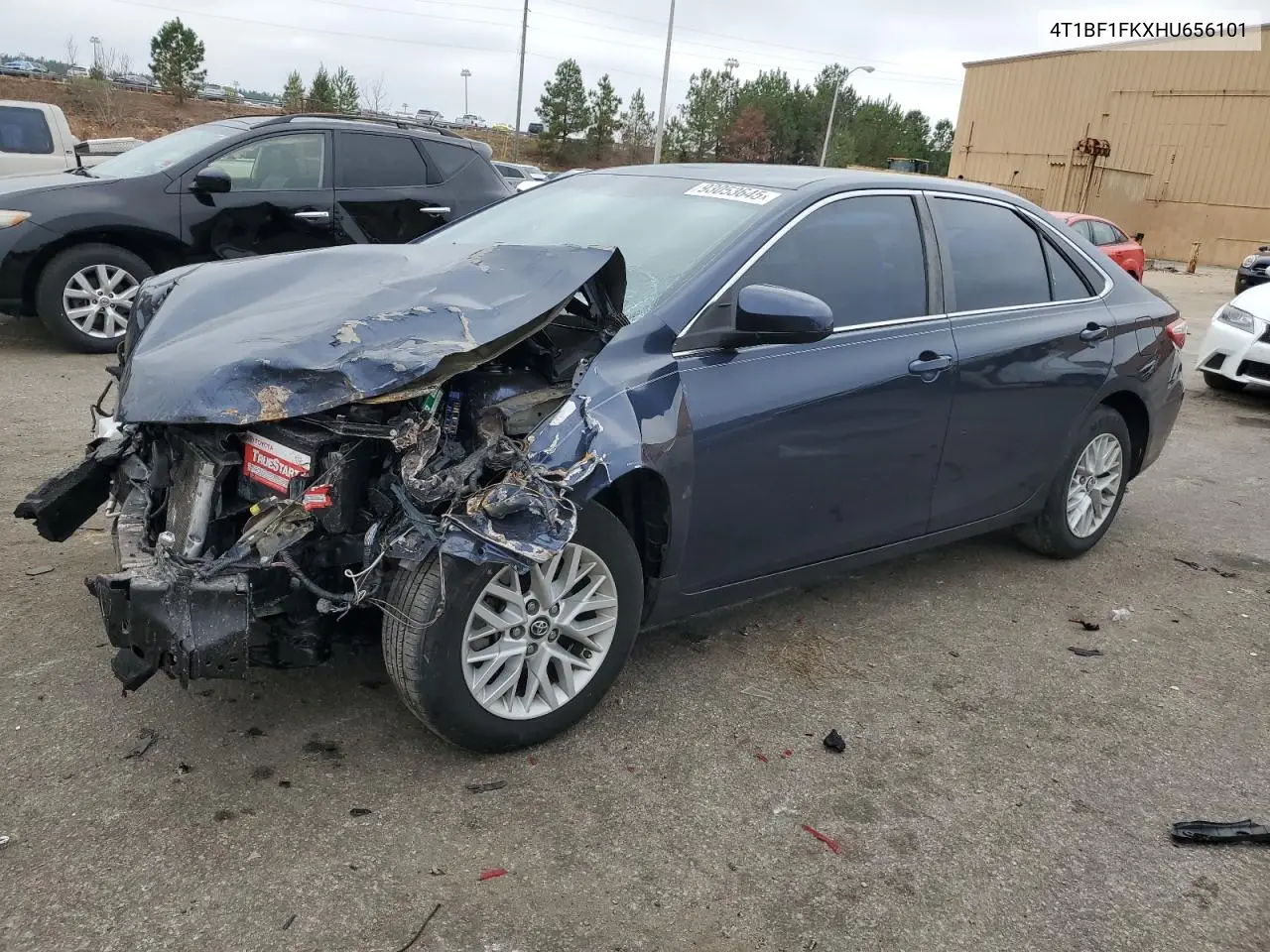 4T1BF1FKXHU656101 2017 Toyota Camry Le