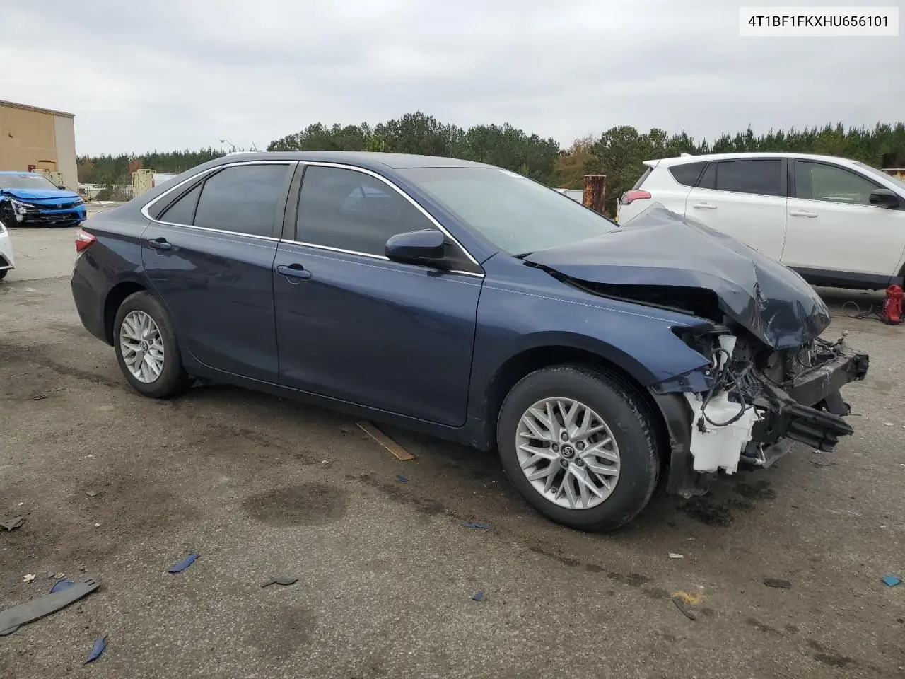 4T1BF1FKXHU656101 2017 Toyota Camry Le