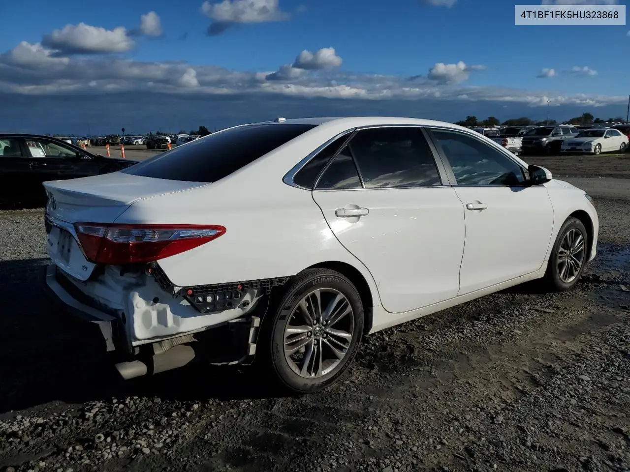 4T1BF1FK5HU323868 2017 Toyota Camry Le