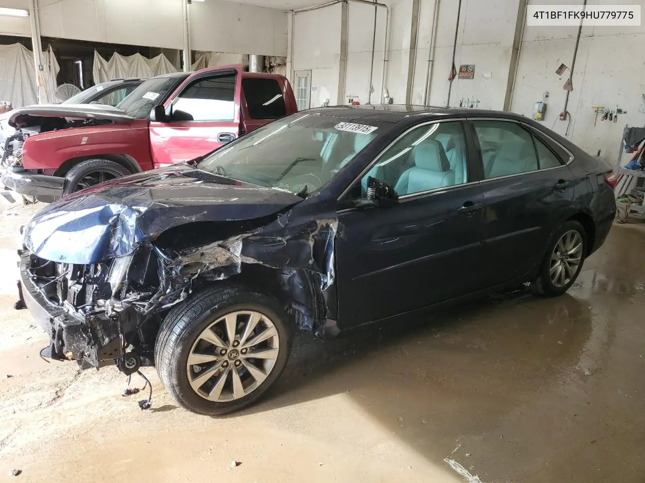 4T1BF1FK9HU779775 2017 Toyota Camry Le