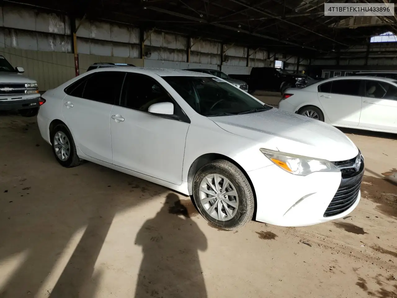 4T1BF1FK1HU433896 2017 Toyota Camry Le