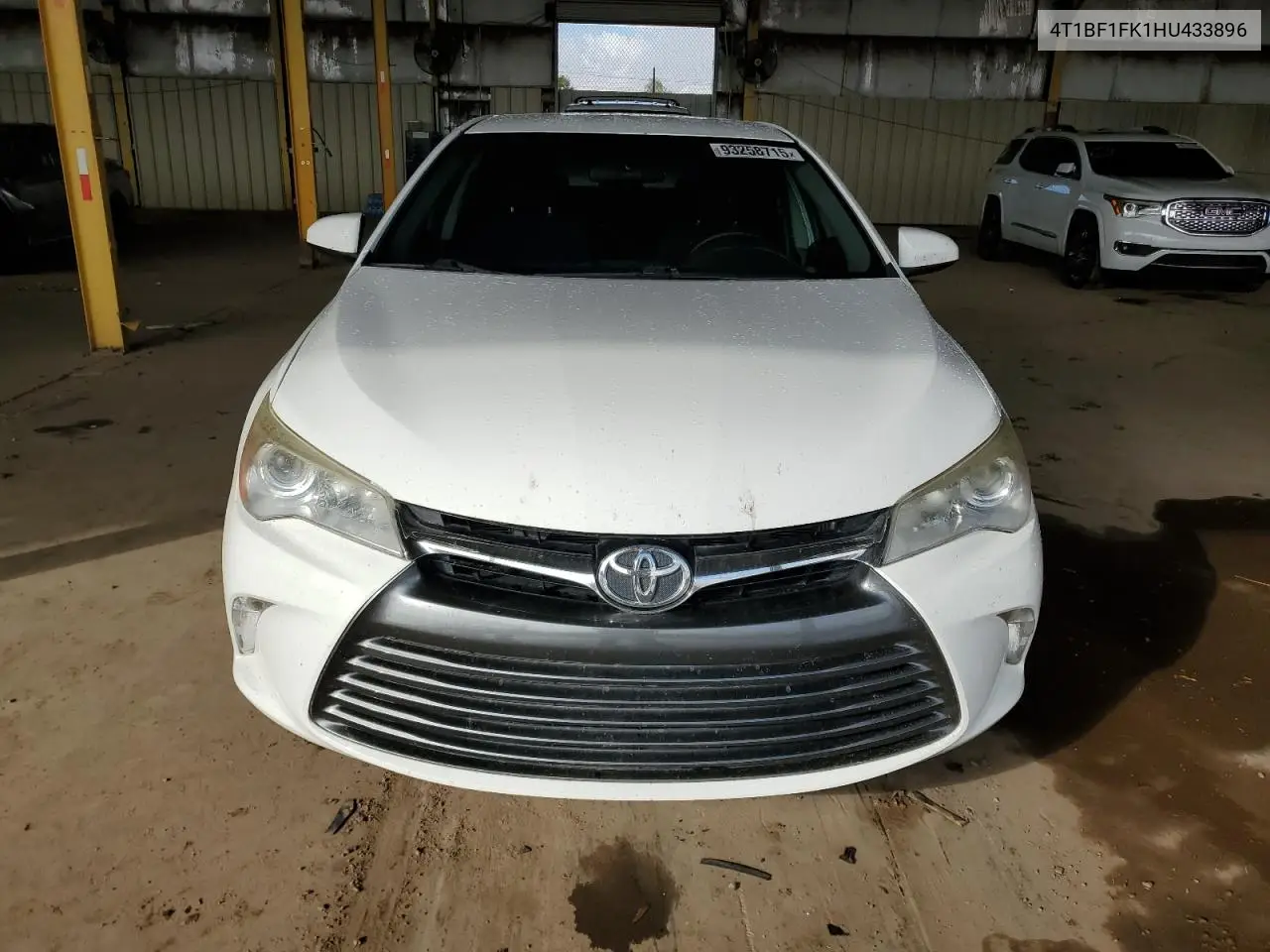 4T1BF1FK1HU433896 2017 Toyota Camry Le