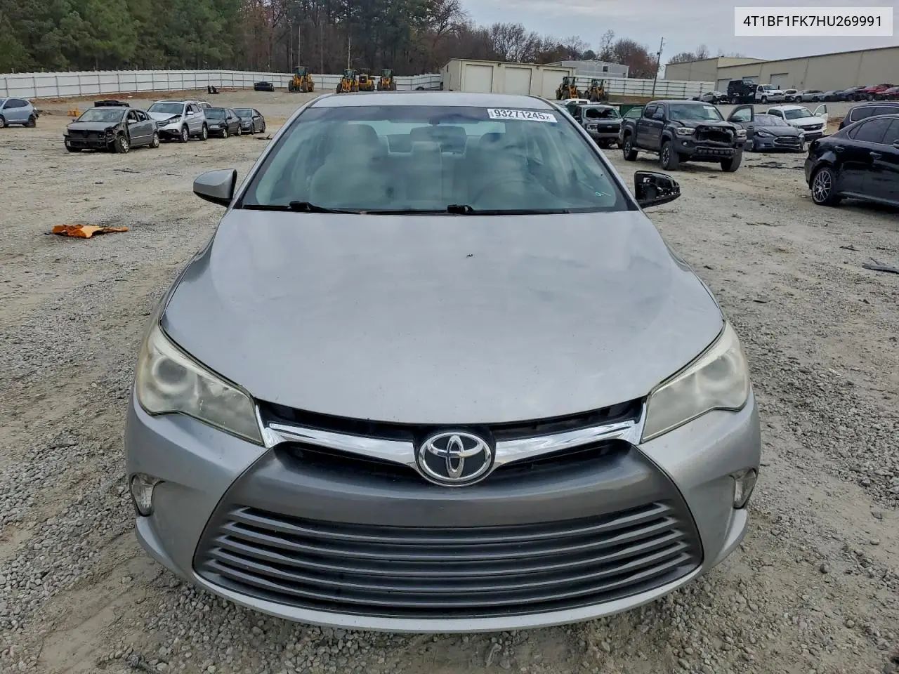4T1BF1FK7HU269991 2017 Toyota Camry Le