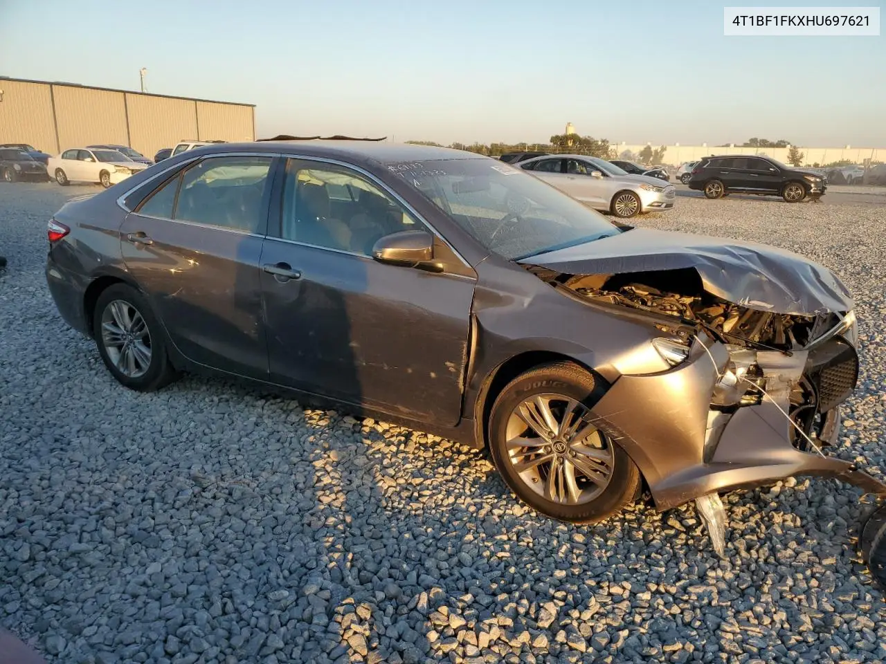 4T1BF1FKXHU697621 2017 Toyota Camry Le