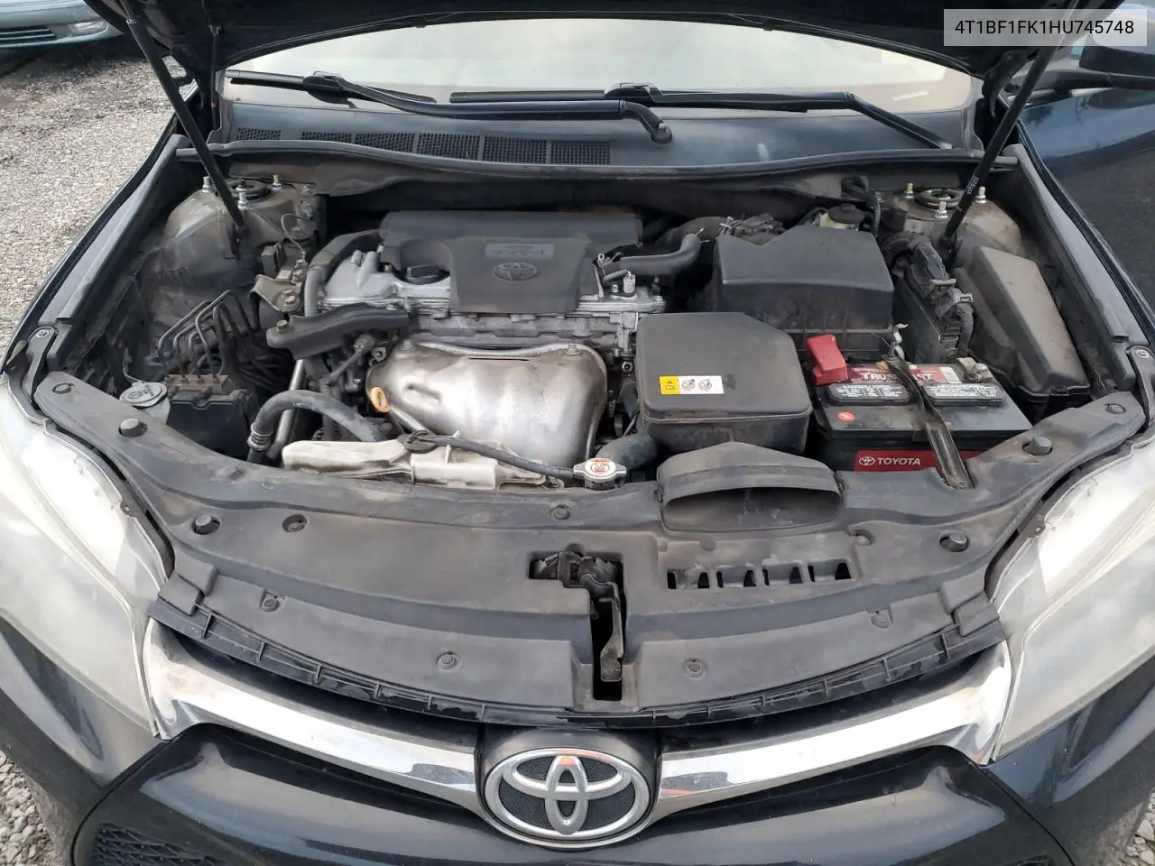 4T1BF1FK1HU745748 2017 Toyota Camry Le