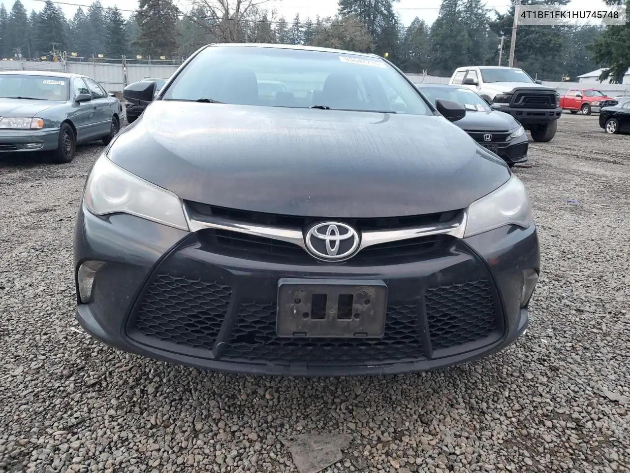 4T1BF1FK1HU745748 2017 Toyota Camry Le