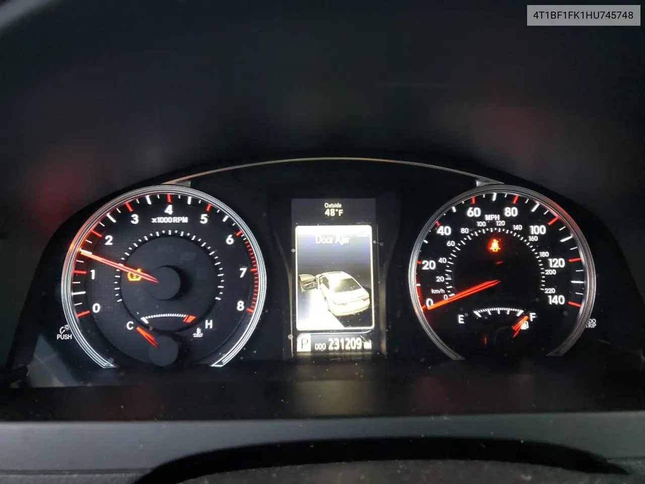 4T1BF1FK1HU745748 2017 Toyota Camry Le