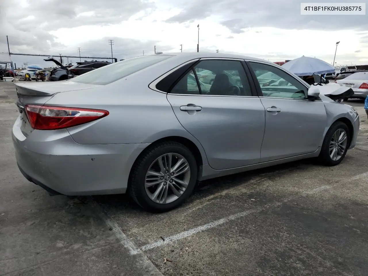 4T1BF1FK0HU385775 2017 Toyota Camry Le