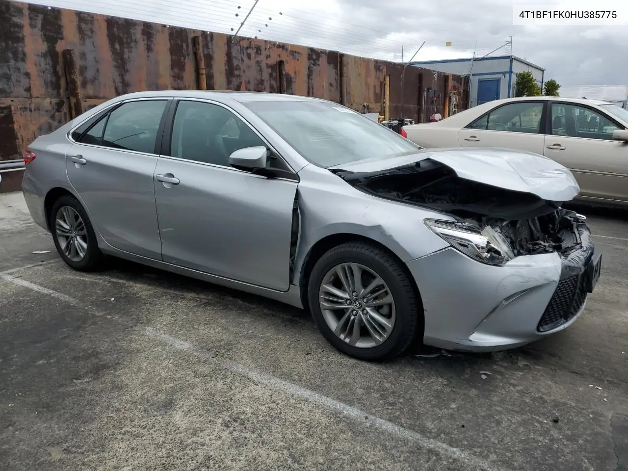 4T1BF1FK0HU385775 2017 Toyota Camry Le