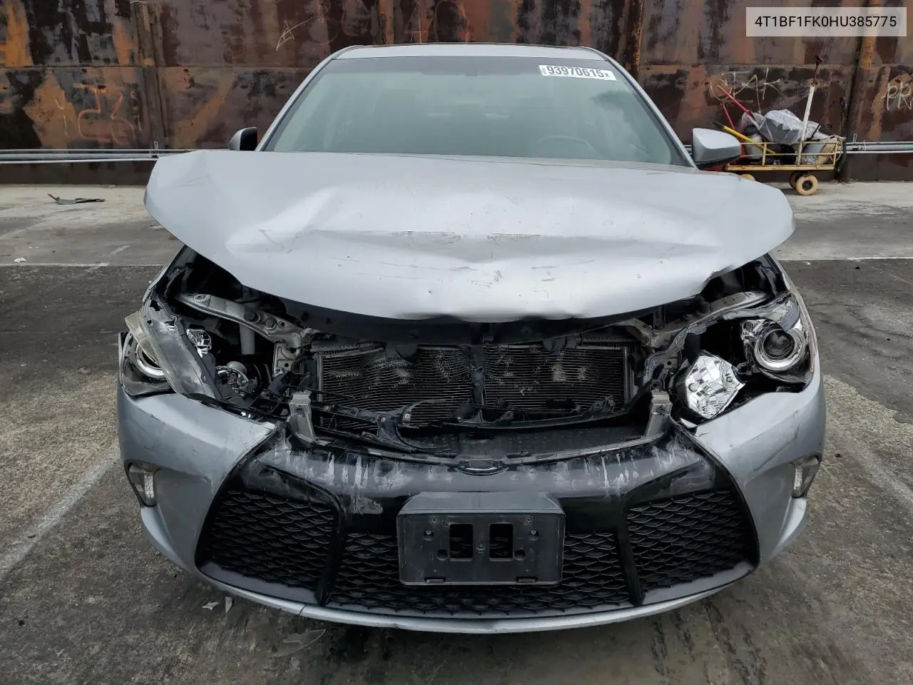 4T1BF1FK0HU385775 2017 Toyota Camry Le