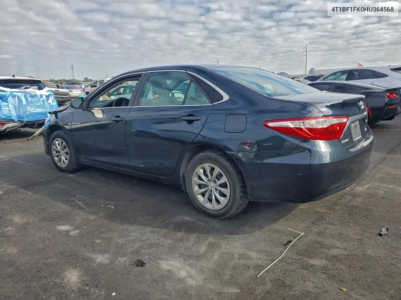 4T1BF1FK0HU364568 2017 Toyota Camry Le