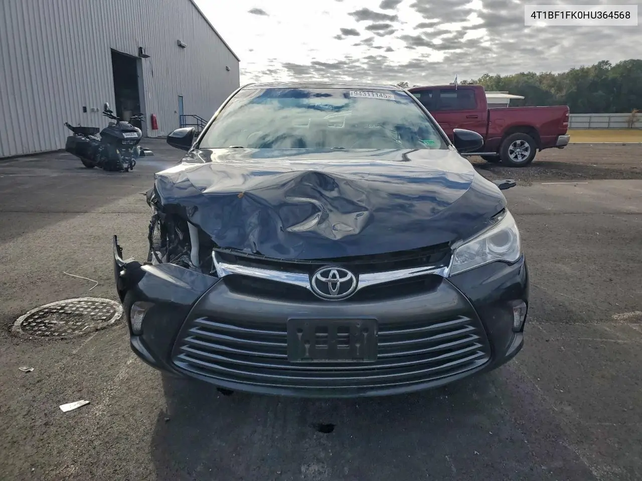 4T1BF1FK0HU364568 2017 Toyota Camry Le