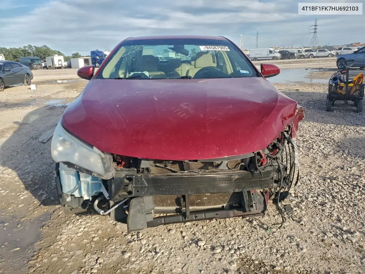 4T1BF1FK7HU692103 2017 Toyota Camry Le
